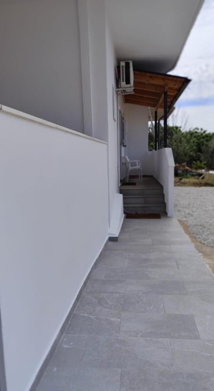 M&J Home Ksamil Exterior photo